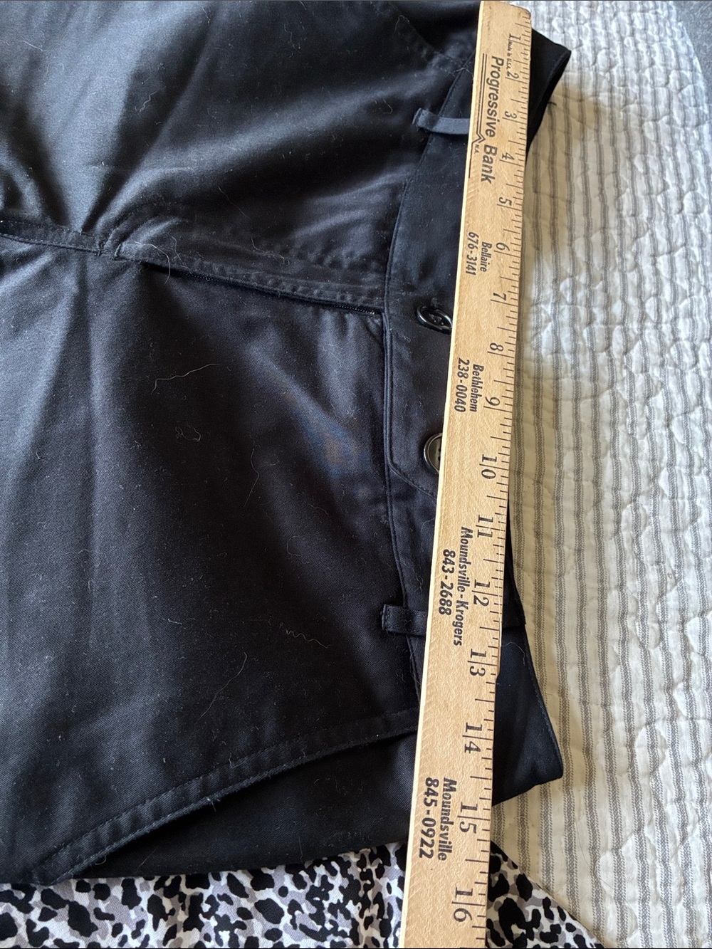 Worthington Black Tailored women’s Bermuda Shorts. Size 6. - Picture 4 of 7